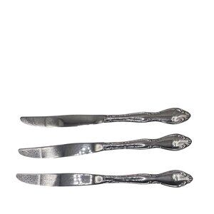 Set Of 3 Vintage Oneida Silver Strathmore Stainless Steel Dinner Knives